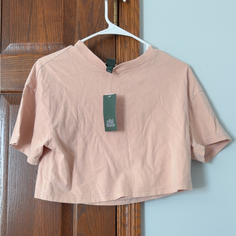 Women's Pink Cropped Top